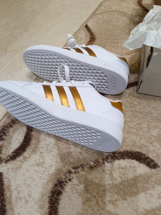 Adidas Дамски кецове