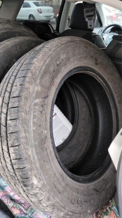 Продам шины 215 . 65 .16
