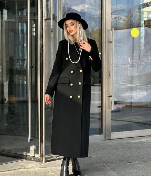 Пальто новое 42 размер