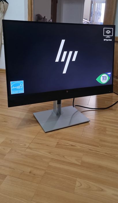 Monitor Profesional  HP E27m G4 QHD 27" USB-C  Conferințe (Webcam + Boxe)