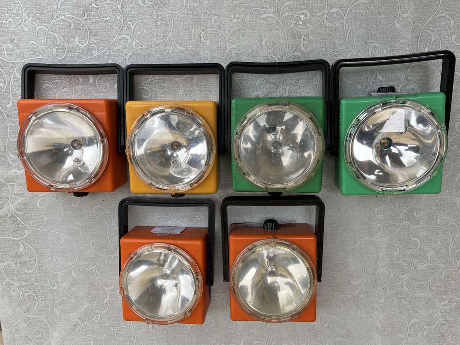 Lot lanterne vintage de colectie DDR, China, SUA, românești