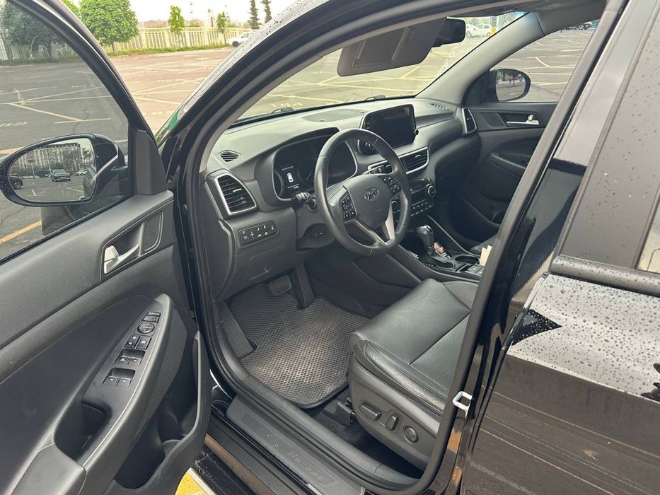 Hyundai tucson 2.0 full