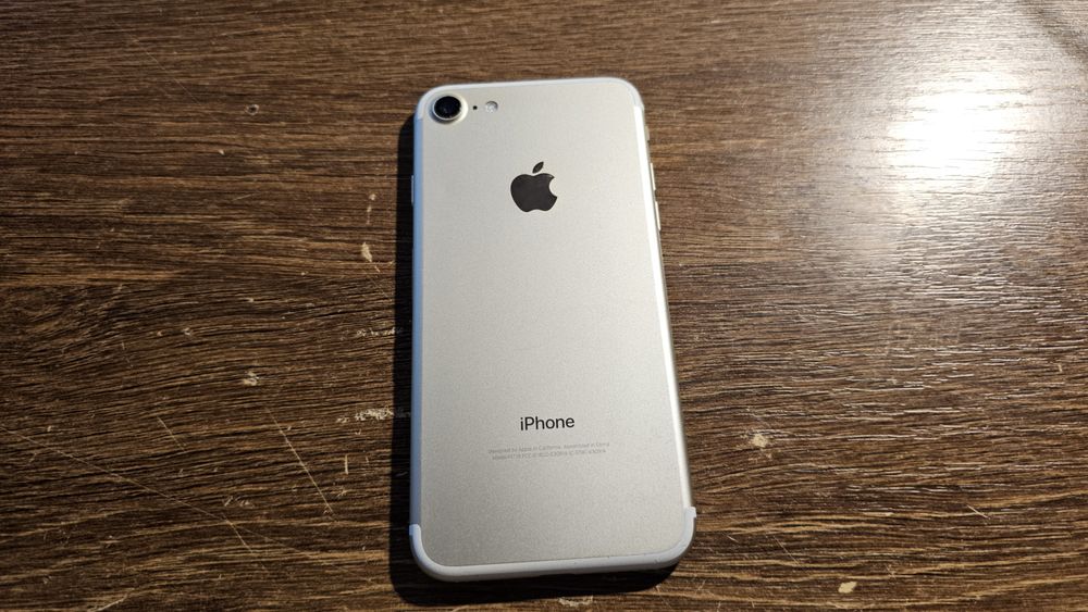 iPhone 7 gold 32Gb