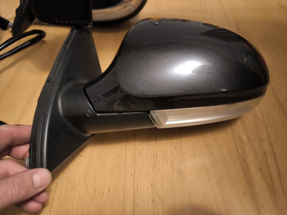 oglinzi electrice încălzite și rabatabile cu puddle light passat b6