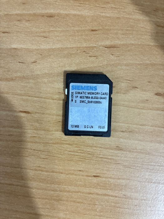 Siemens S7-1500 cu 2 module IO modul DQ 32×24V și DI 32× 24V+CM PtP RS232