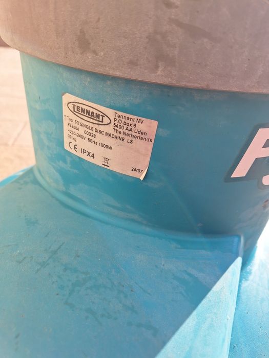 Monodisc de curatat cu perie Tennant F3
