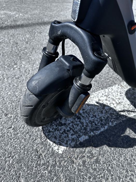 Trotineta electrica Ninebot E2 Plus