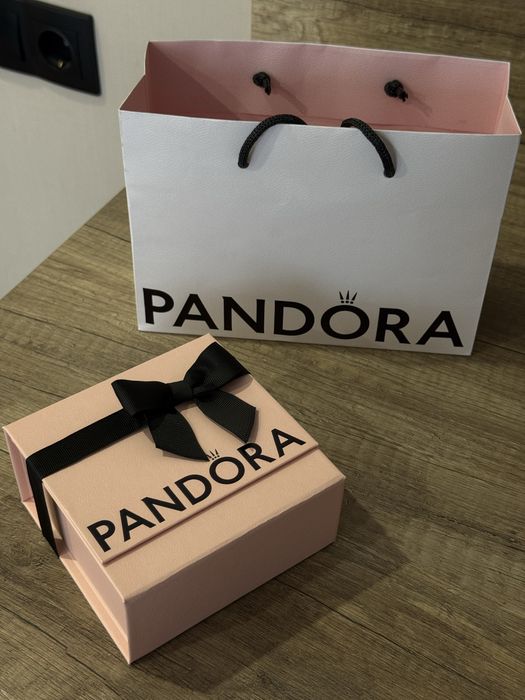 Продам браслет Pandora