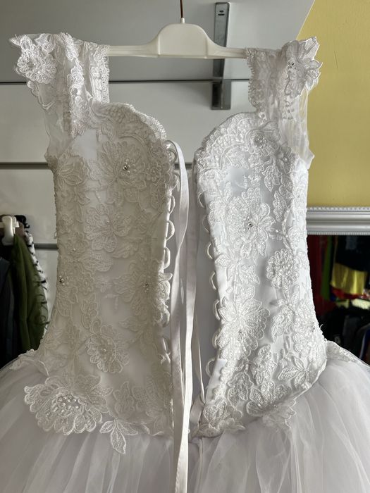 Сватбена рокля от Гърция