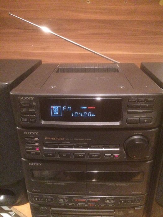Музыкальный центр SONY FH-B700.  Сделано в Японии.