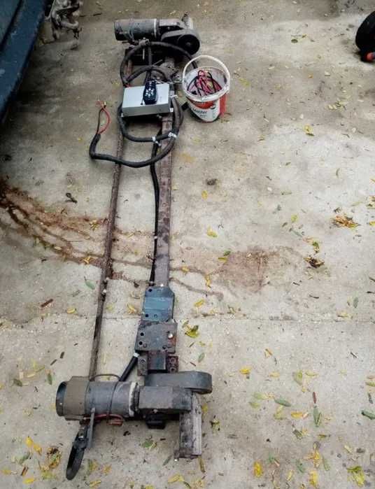 Задвижване за каравана 12 волта мотор мувър