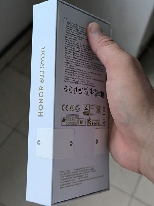 Продавам Honor 600 Smart