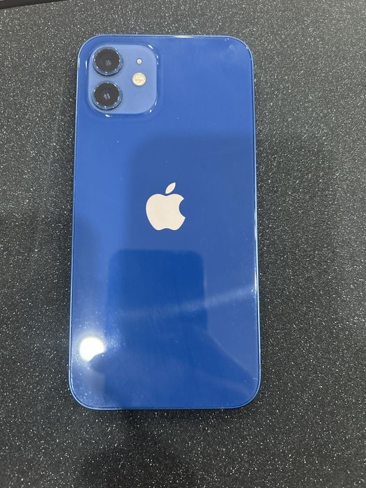 Apple iPhone 12