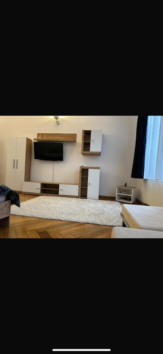 Inchiriez apartament 2camere  Central