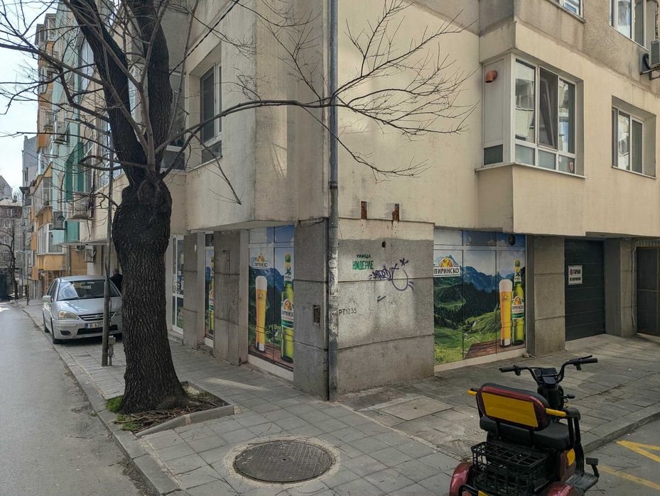 Ъглов магазин под наем