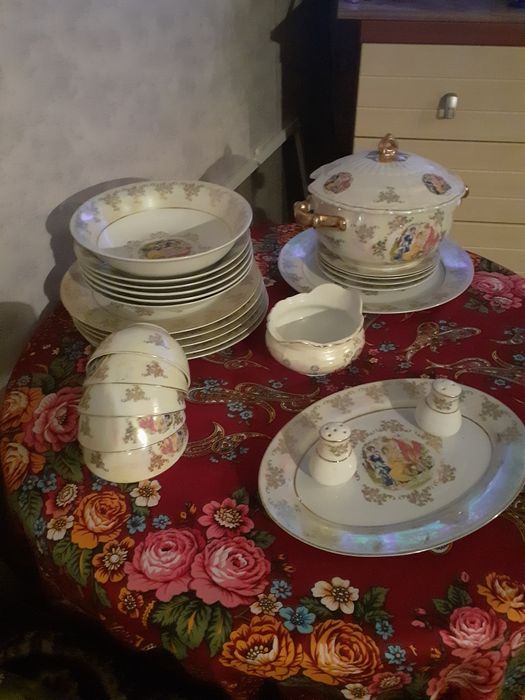 Срочно продам новый суповой набор