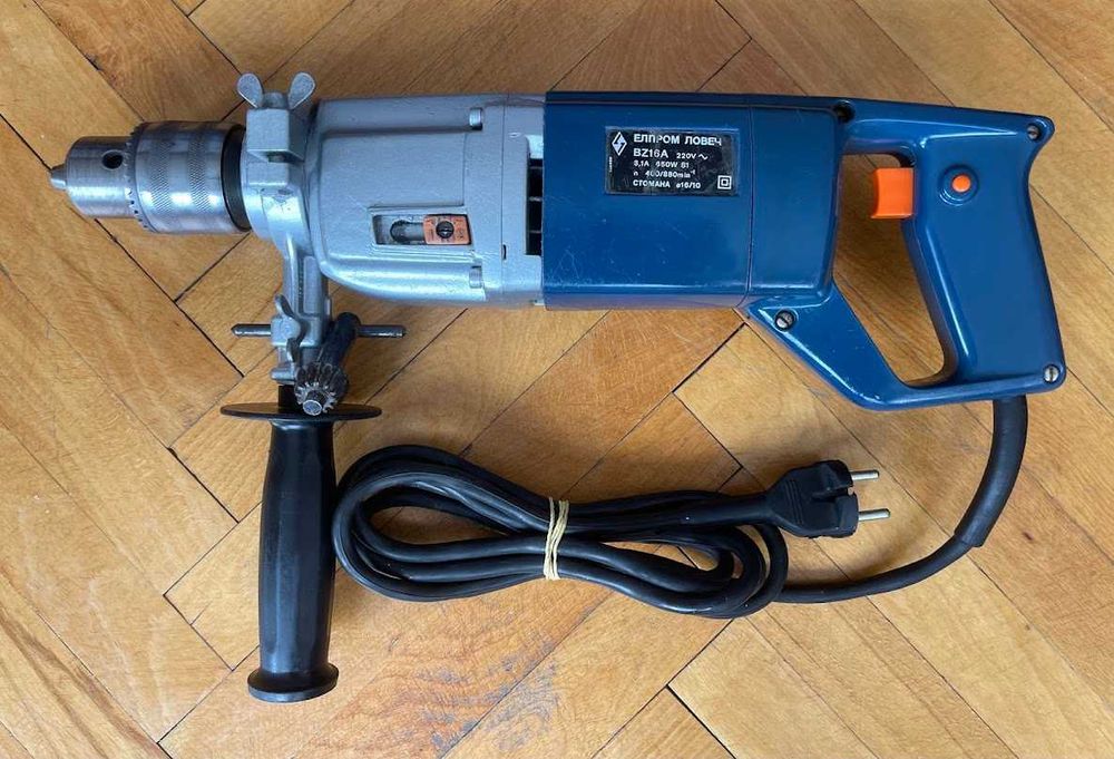 Работещи перфоратори и бормашини  AEG BH 22 XE Made in Germany. 670w