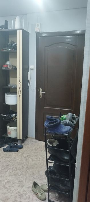 Продам квартиру трёхкомнатную