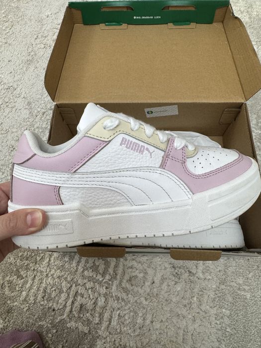 Кроссовки от бренда Puma