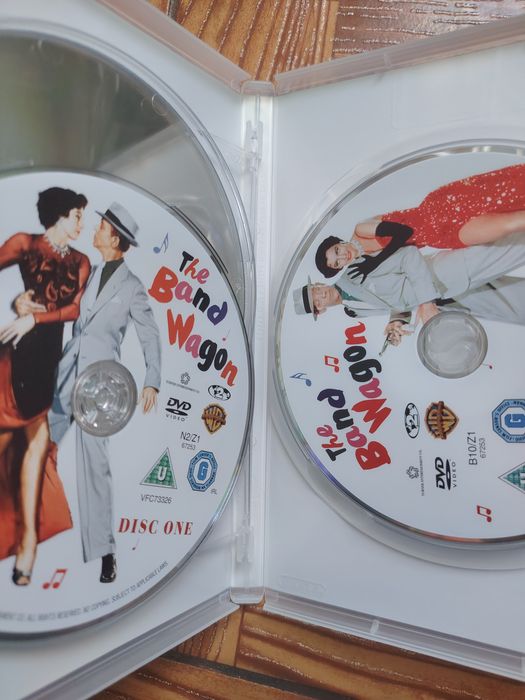 Film și muzica DVD
