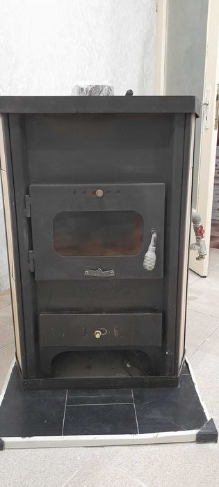 Камина с водна риза