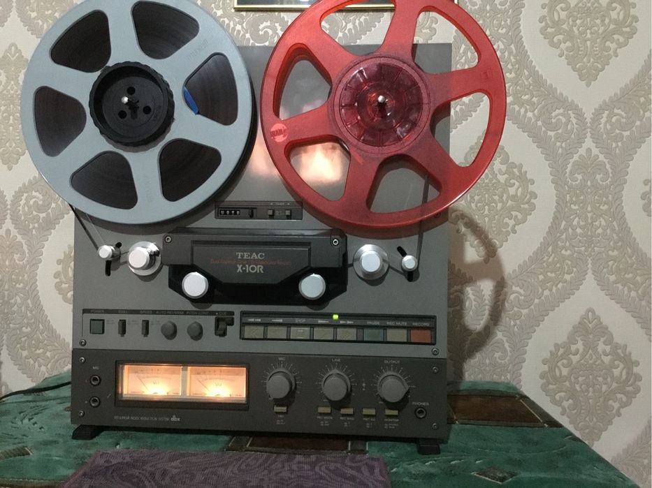 Продам катушечный  магнитофон Teac x20 r