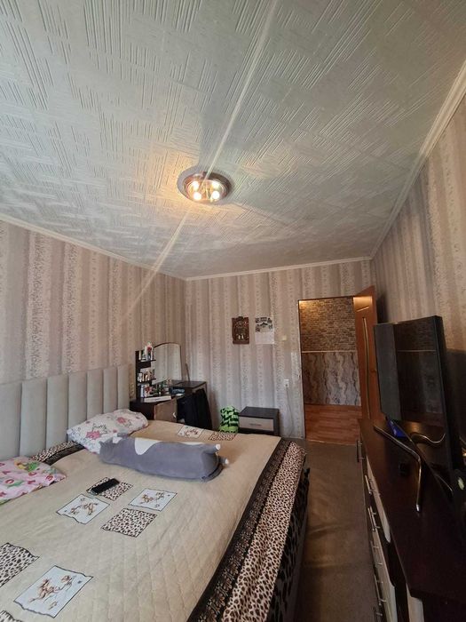 Продам 4х комн кв