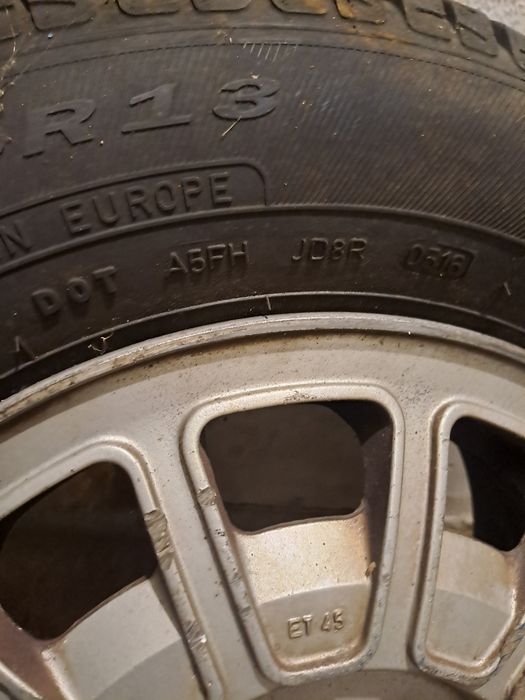 Продавам джанти и гуми