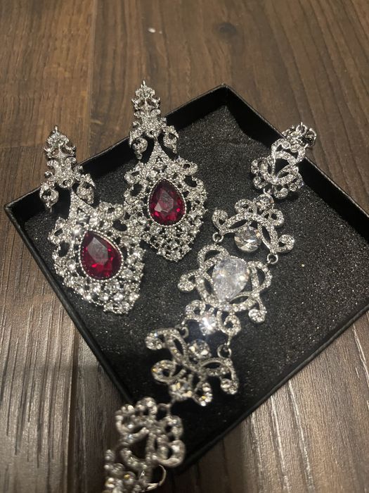 Продам бижутерию