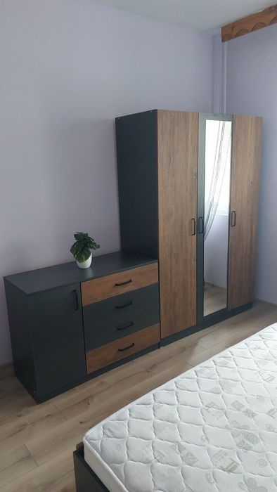 Тристаен апартамент до парк Лаута