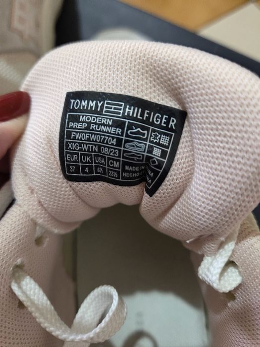 Adidași dama Tommy