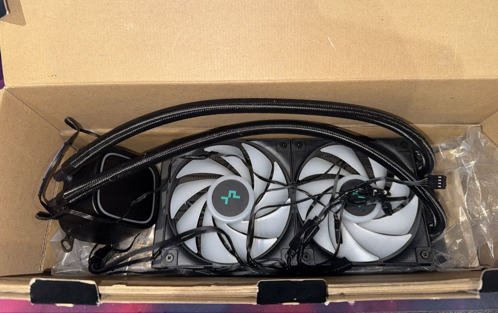 Cooler CPU AIO Deepcool LE520 ARGB