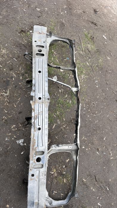 Мерседес 124 телевизор