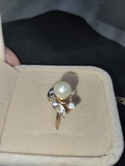 Кольцо с жемчугом