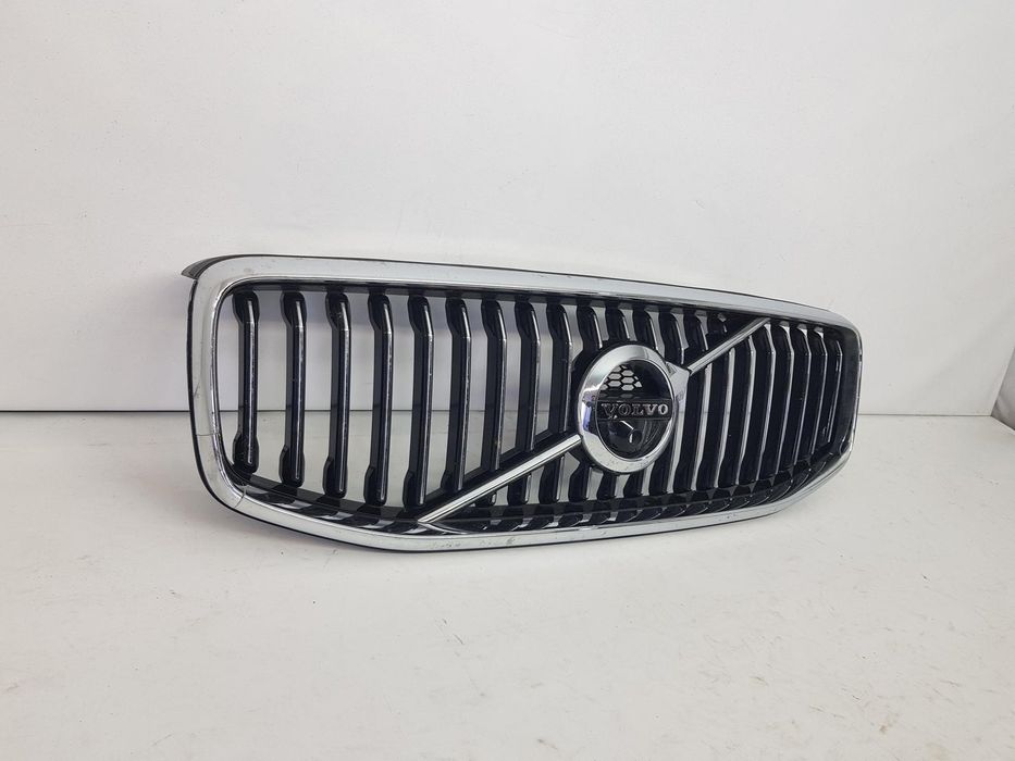 Grila radiator Volvo XC60 dupa 2018