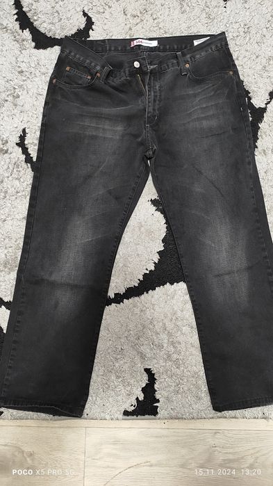 Продам брюки джинсовые