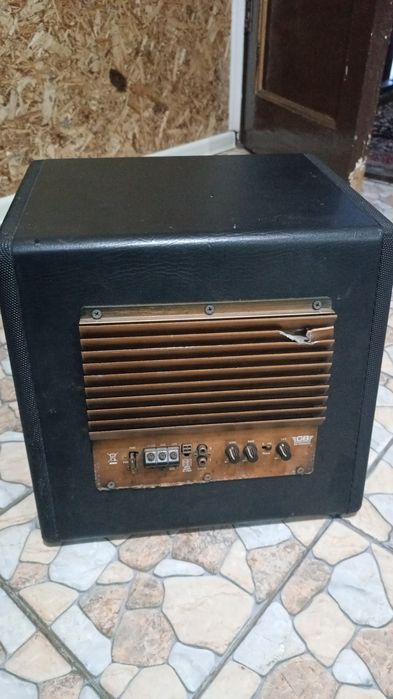 Буфер 10 дюймов хороший