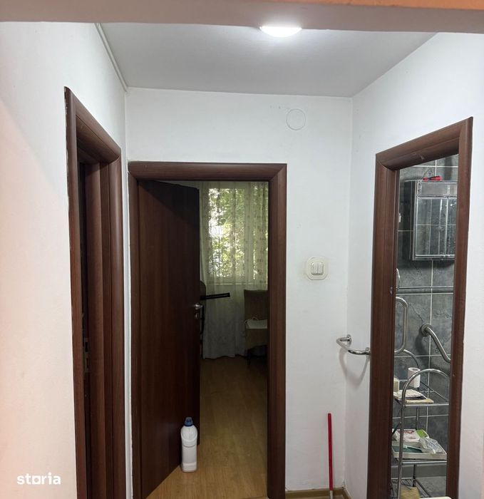 Închiriere apartament 3 camere – zona Brâncoveanu / Marie C — fotografia 3