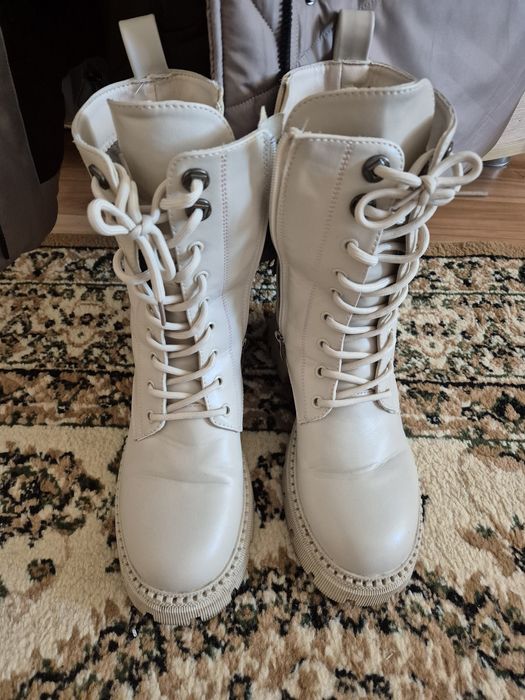 Продается женский пуховик