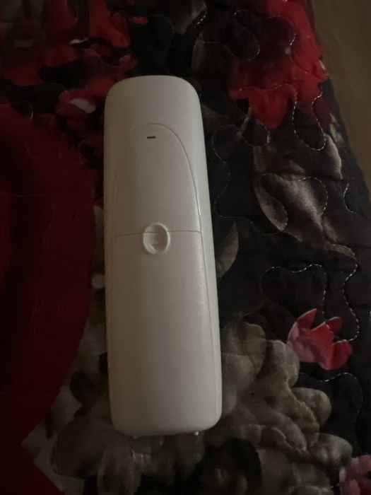 Продам телефон.           .