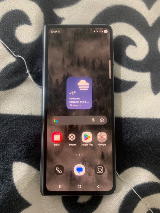 Самсунг Z fold 4