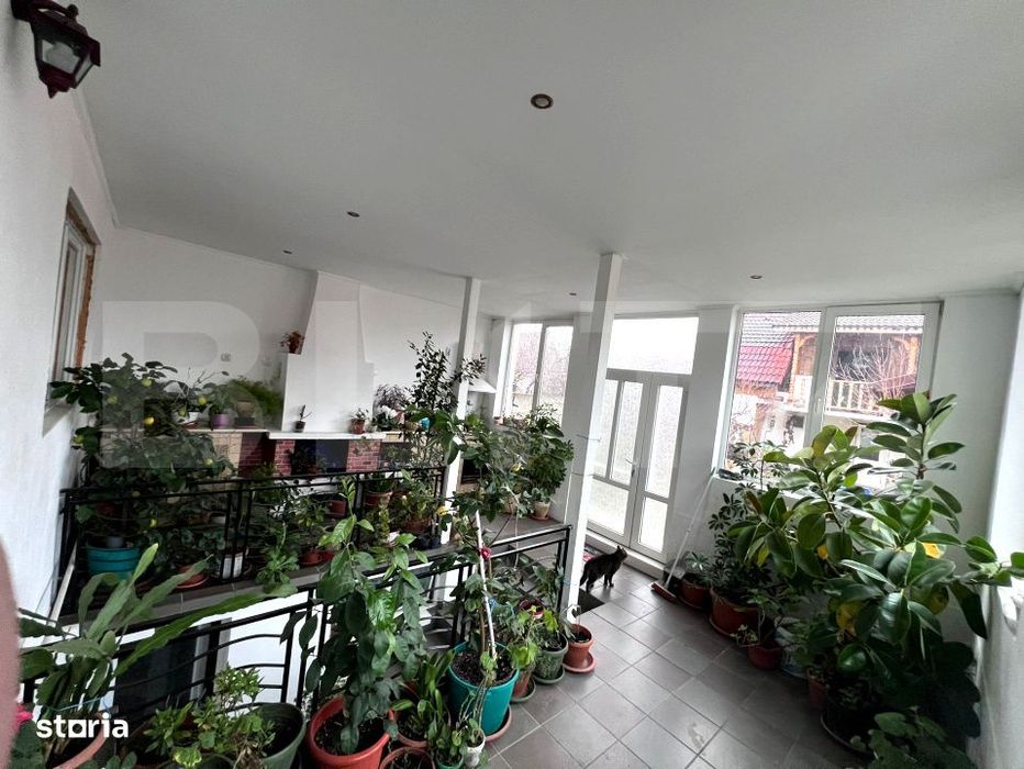 Casa tip duplex – 272 mp utili, 9 camere ,in  zona Cetate