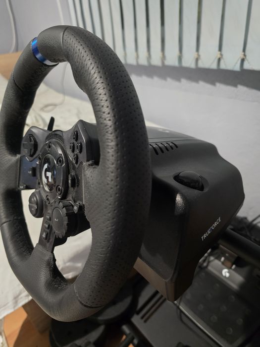 Logitech G923 + стойка