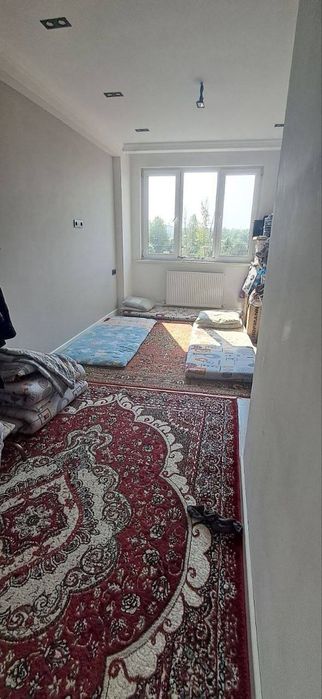 uy sotiladi 3 xona 80 m2