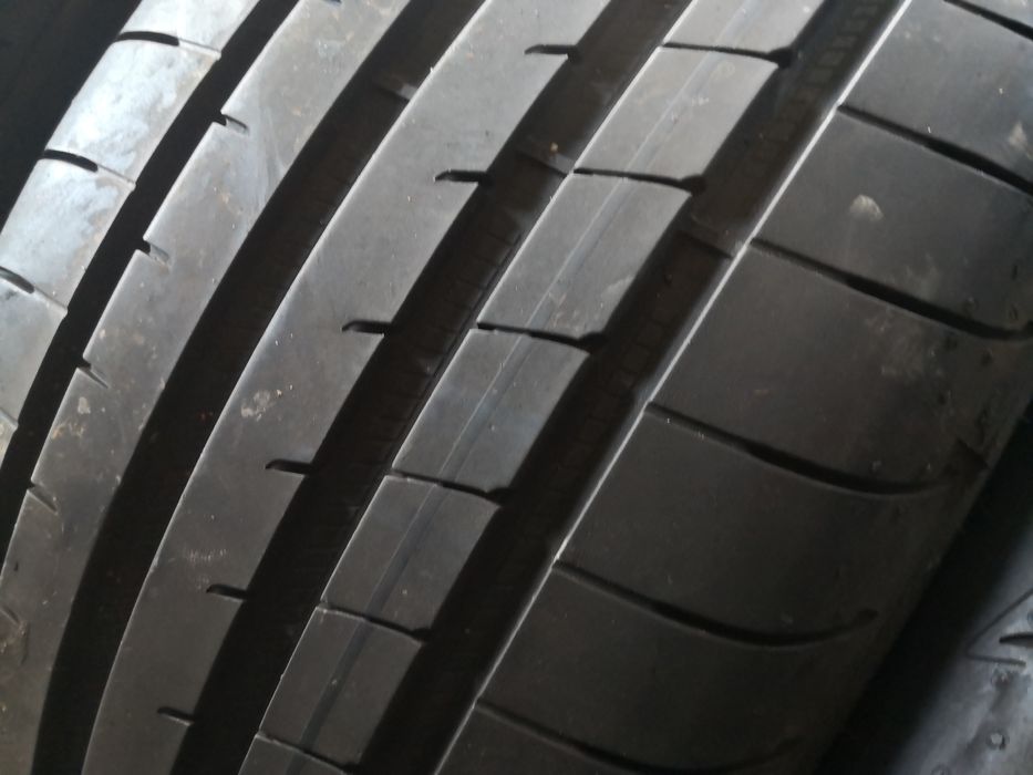 235 45 18 цола гуми Goodyear dot 22