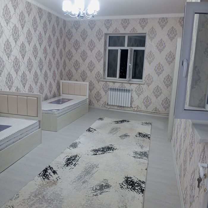 Сдаётся в аренду коттедж. В Мирабадском районе.  4 роддом