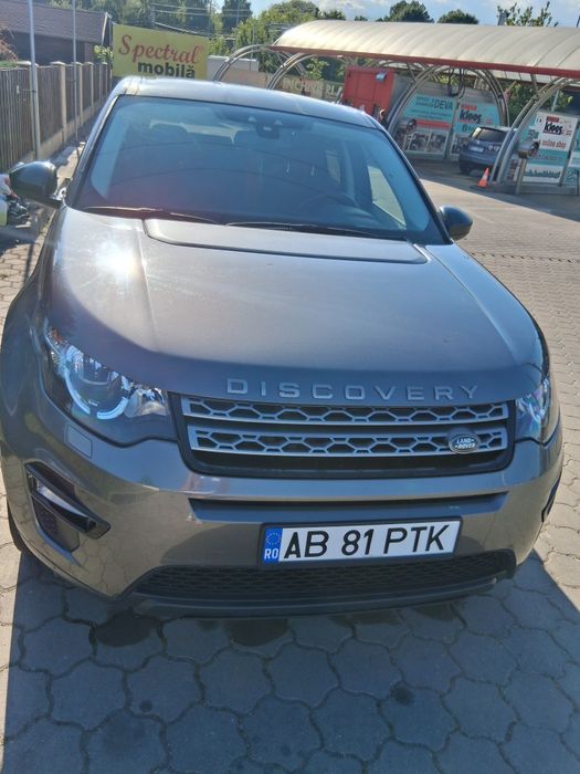 Vând   Land Rover