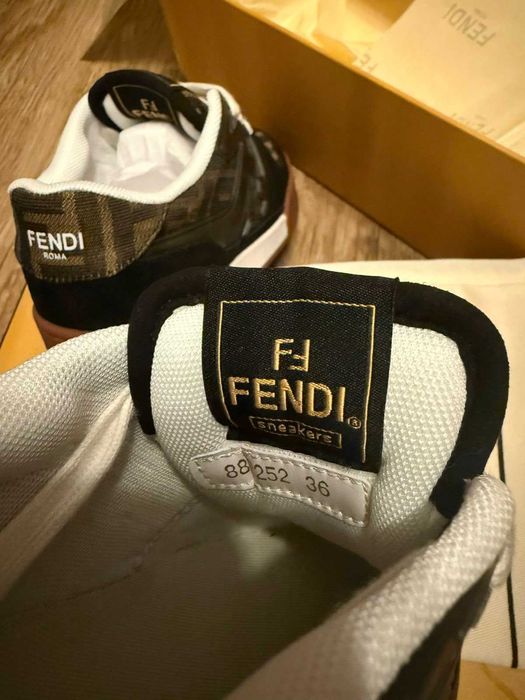 Дамски кецове FENDI