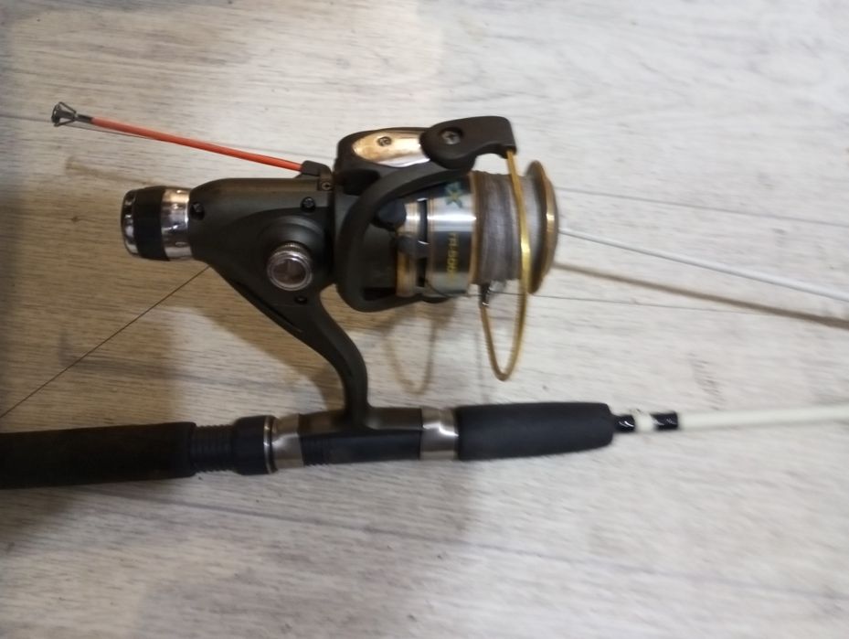 Продам удочку-спининг