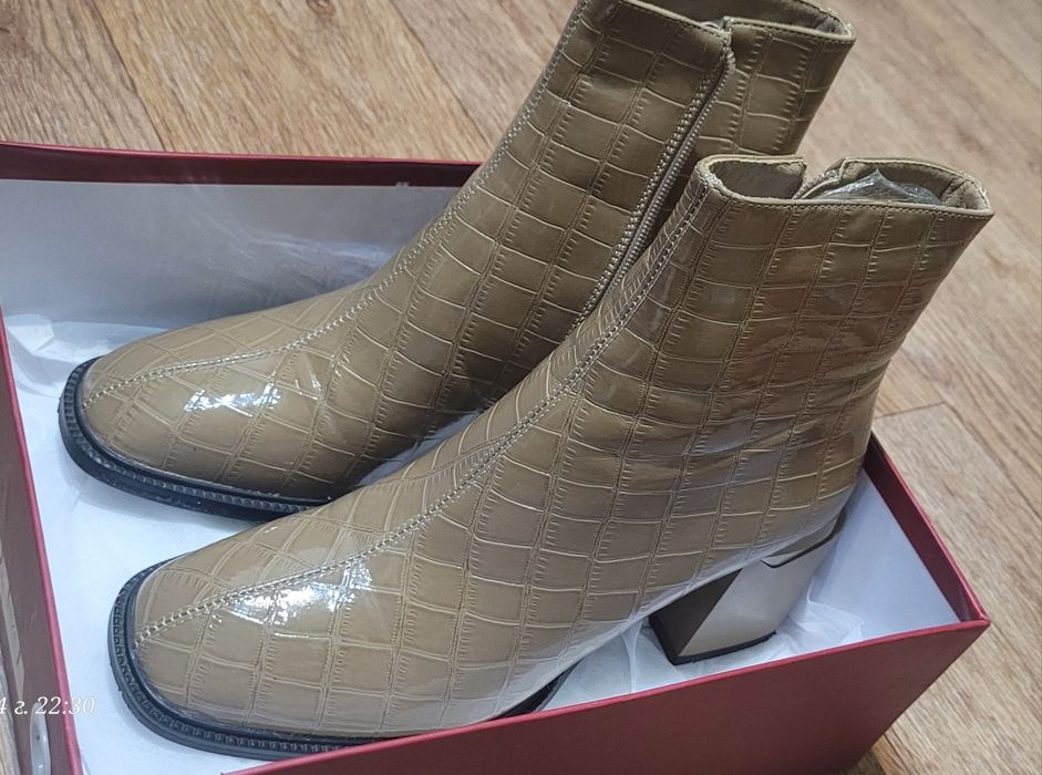 Полусапожки, ботинки